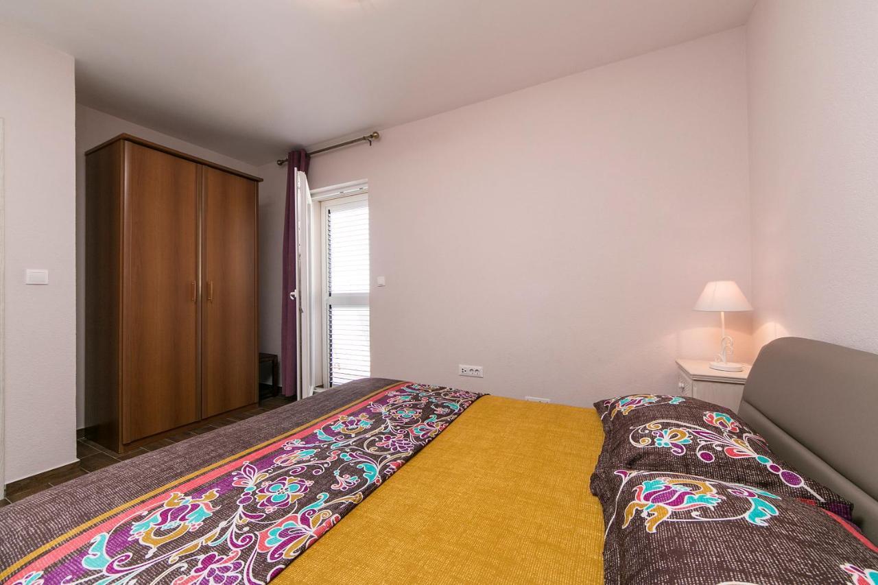 Apartments La Flor Брела Екстер'єр фото